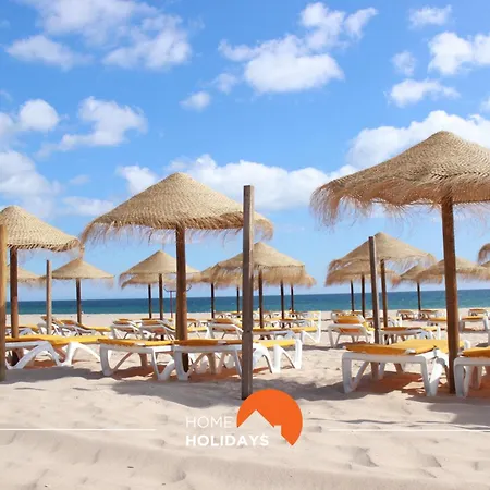 #089 Largo Escola By Holidays Apartment *