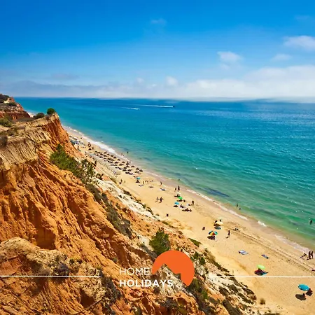 #089 Largo Escola By Holidays