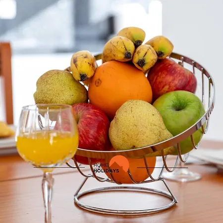 #089 Largo Escola By Holidays דירה אלבופיירה